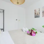 Lumina Cozy 3-room Near The Center Apartmán *