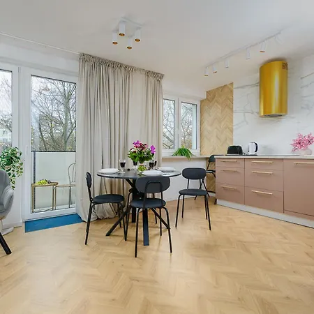 Lumina Spacious In Warsaw