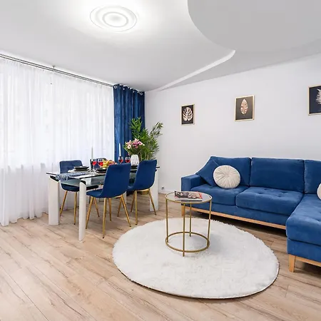 Lumina I 2br Near The Center I Parking I Balcony * Βαρσοβία